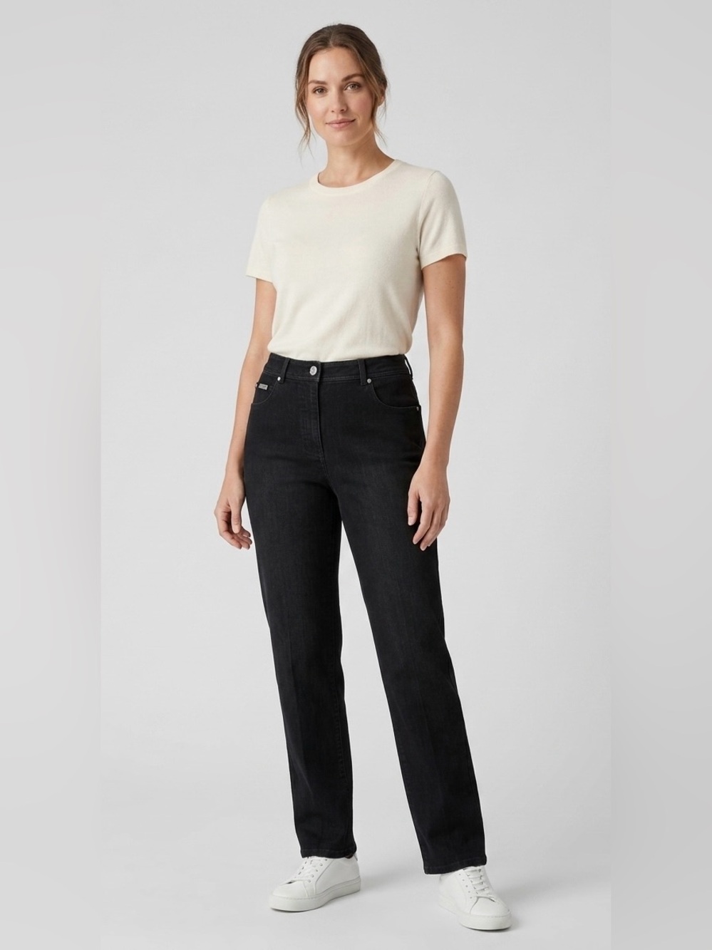 St. John Sport High-Rise Straight Leg Black Denim Jeans size‎ 2